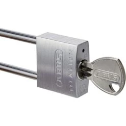 Abus Cadenas Titalium De 30mm Avec Haute Anse De 60mm -Promos Regatta || Quechua || Dare 2b Boutique abus cadenas titalium de 30mm avec haute anse de 60mm 2