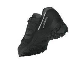 CHAUSSURE ADIDAS DE RANDONNEE - HYPERHIKER LOW NOIRE - ENFANT 30 AU 38 -Promos Regatta || Quechua || Dare 2b Boutique chaussure adidas de randonnee hyperhiker low noire enfant 30 au 38 3