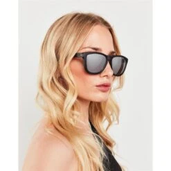 HAWKERS Lunettes De Soleil Pour Homme Et Femme ONE CARBON Black Silver -Promos Regatta || Quechua || Dare 2b Boutique lunettes de soleil pour homme et femme one carbon black silver 4