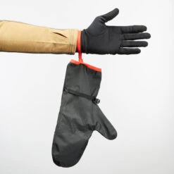 Sur-gants De Trekking Montagne - MT500 Imperméables Noir - Adulte -Promos Regatta || Quechua || Dare 2b Boutique sur gants de trekking montagne mt500 impermeables noir adulte 2